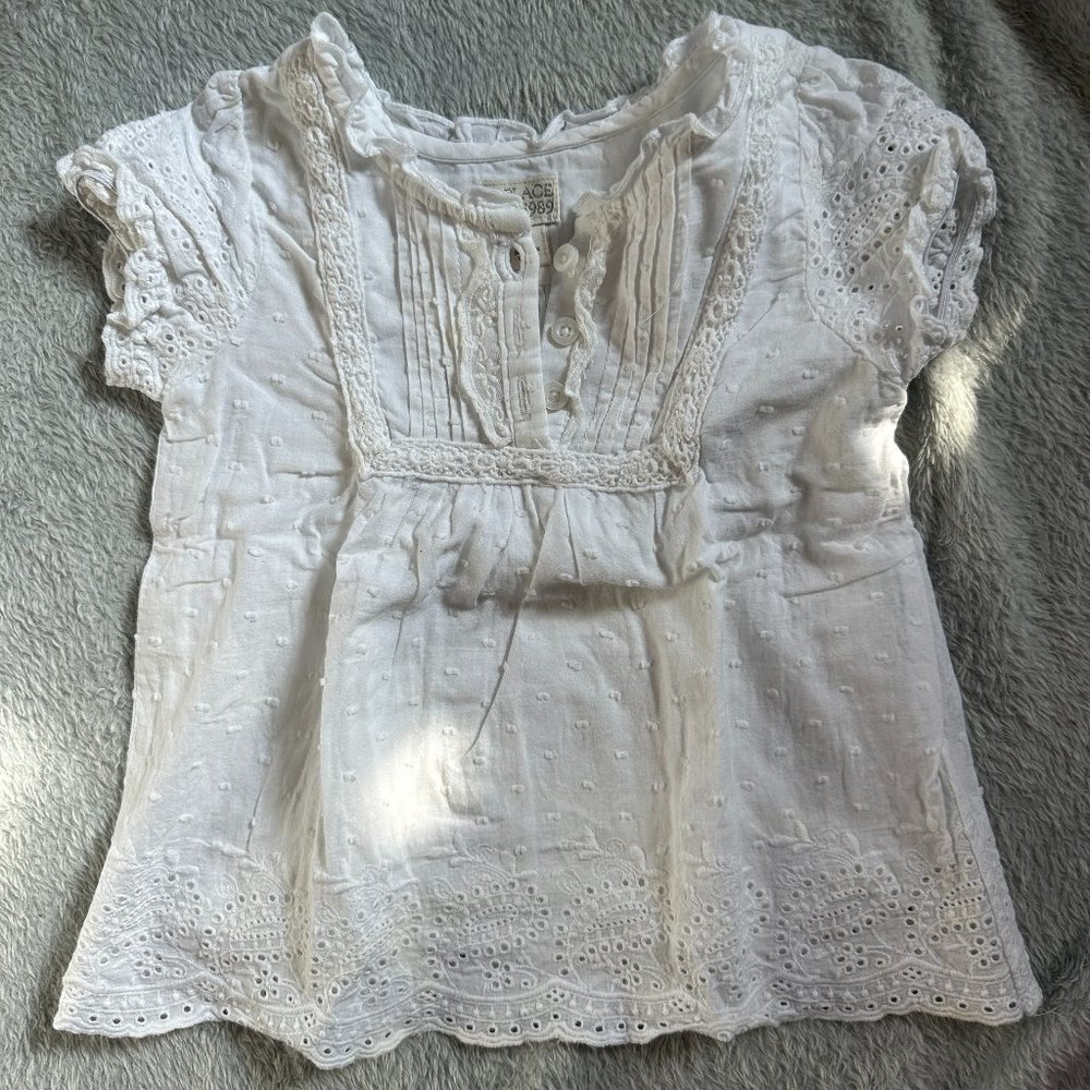 Like New Baby Girl Short Sleeve Peasant Top White Eyelet Hem Accent Sz 3T